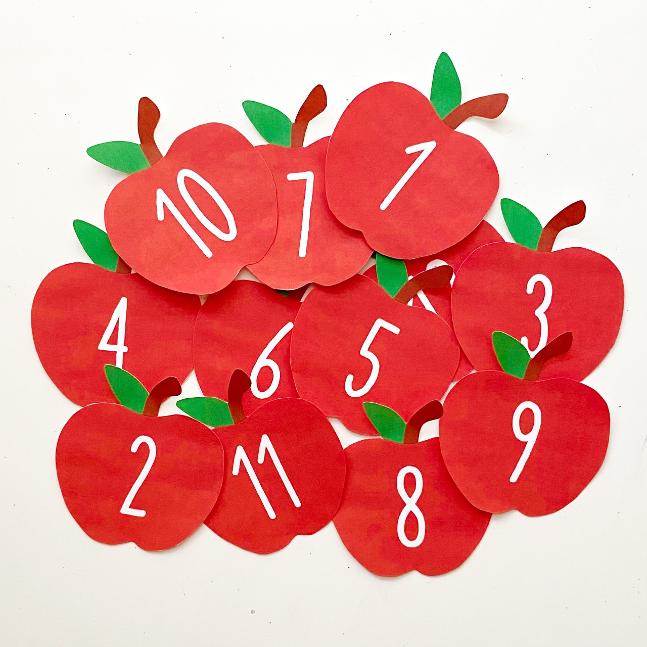 Apple Seed Counting Activity - Free Printables!